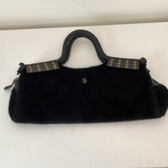 NWOT Matt & Nat faux fur and vegan leather bronze studded handbag - Picture 8 of 8